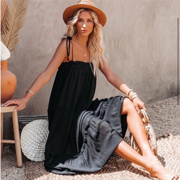 Vici Black Midi Dress - Picture 7 of 13